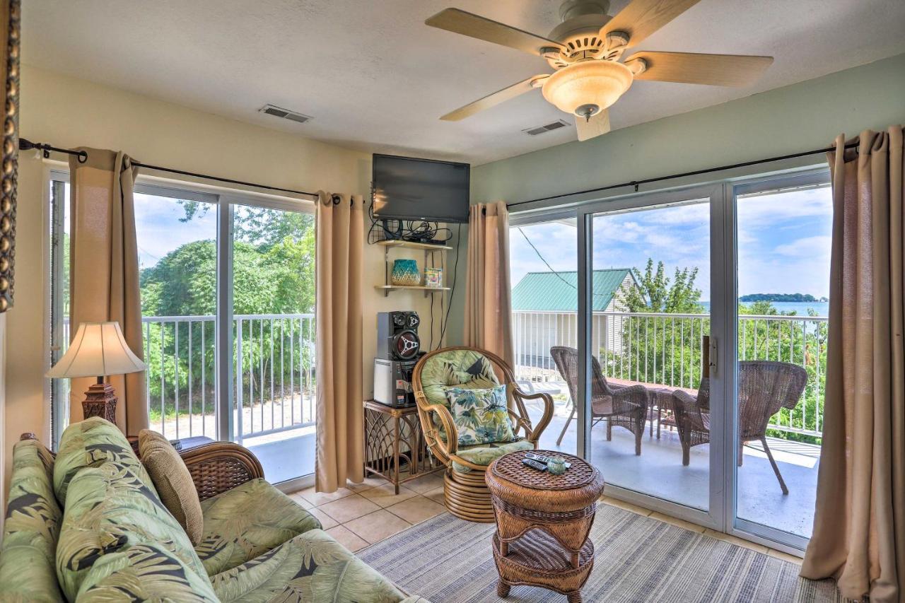 Waterfront Bass Island Retreat With Balcony And Tv Apartman Put-in-Bay Kültér fotó