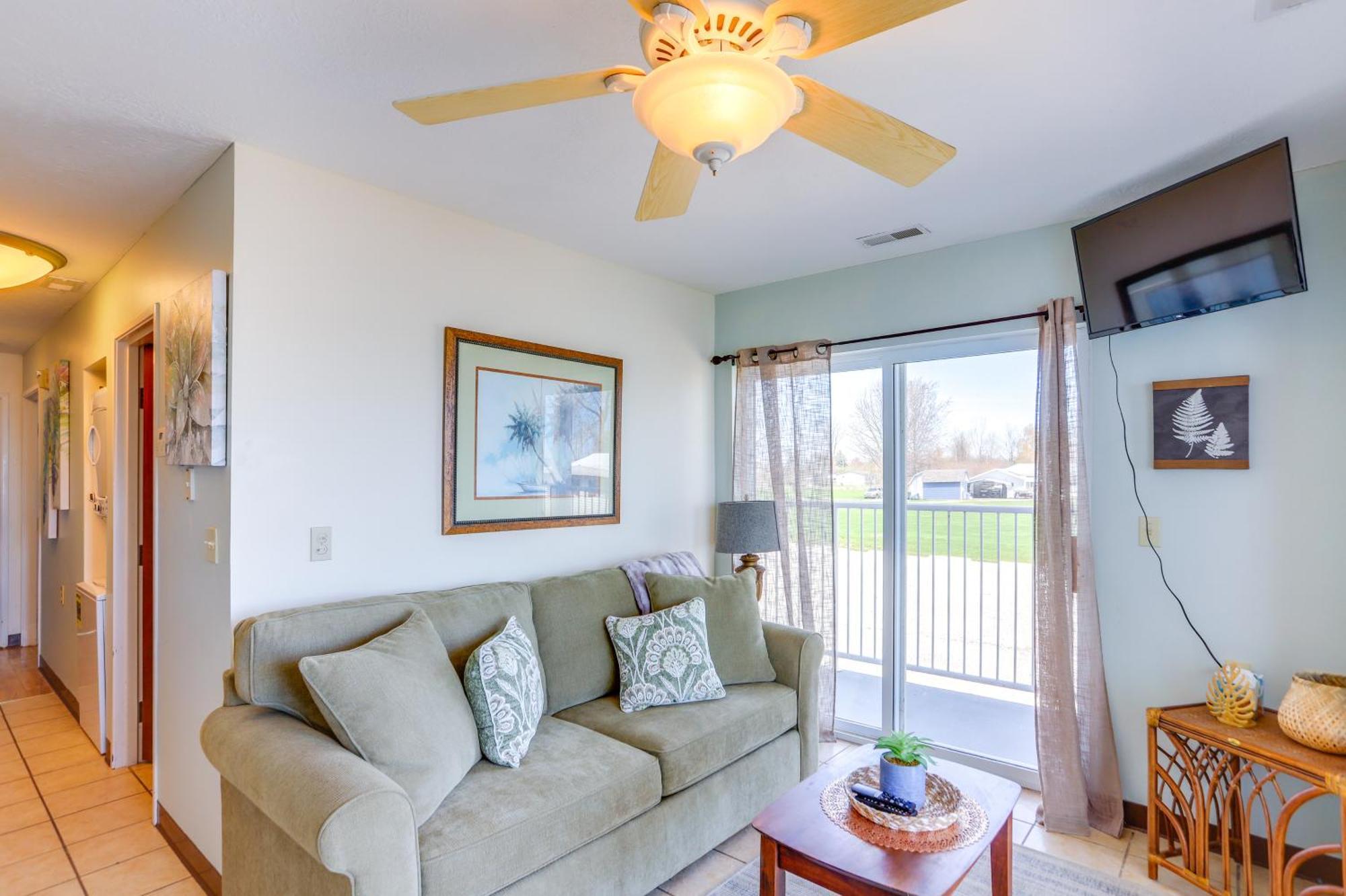 Waterfront Bass Island Retreat With Balcony And Tv Apartman Put-in-Bay Kültér fotó